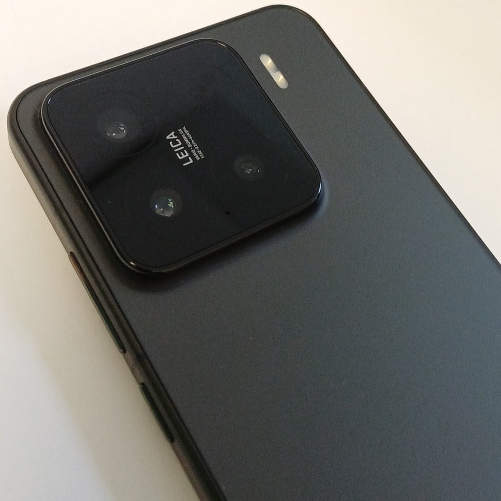 CELULAR XIAOMI 15 24129PN74G (2024) 512 GB 12 GB RAM (SEMINUEVO)