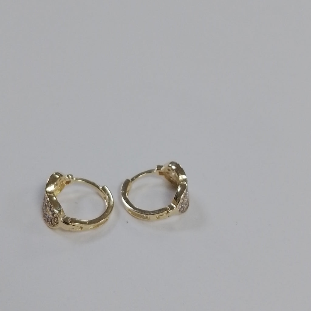 HUGGIES ORO 14K 1.8 (NUEVO)
