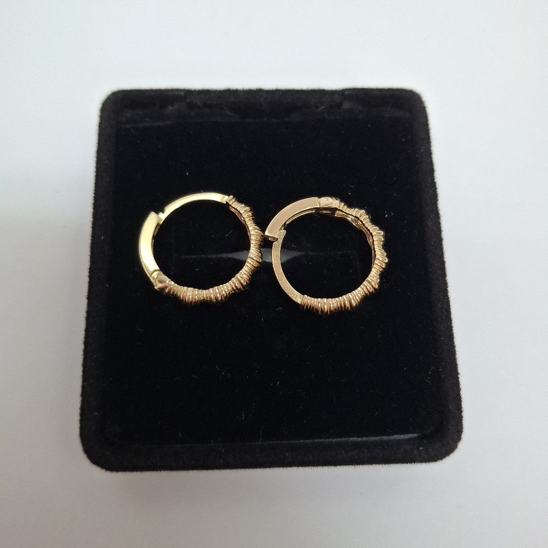 HUGGIES ORO 14K 2.9 (NUEVO)