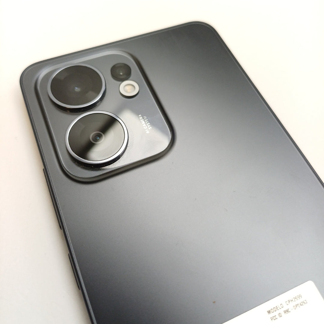 CELULAR OPPO  RENO 13F 5G CPH2699 (2025) 256 GB 12 GB RAM (SEMINUEVO)