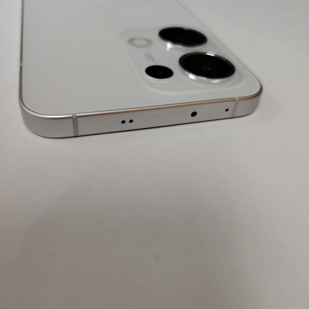 CELULAR OPPO  RENO13 5G CPH2689 (2024) 512 GB 12 GB RAM (SEMINUEVO)