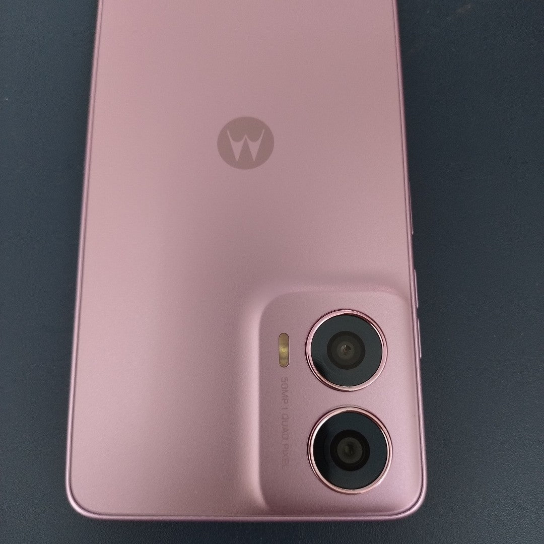 CELULAR MOTOROLA MOTO G24 XT2423-1 (2024) 256 GB 4 GB RAM (SEMINUEVO)
