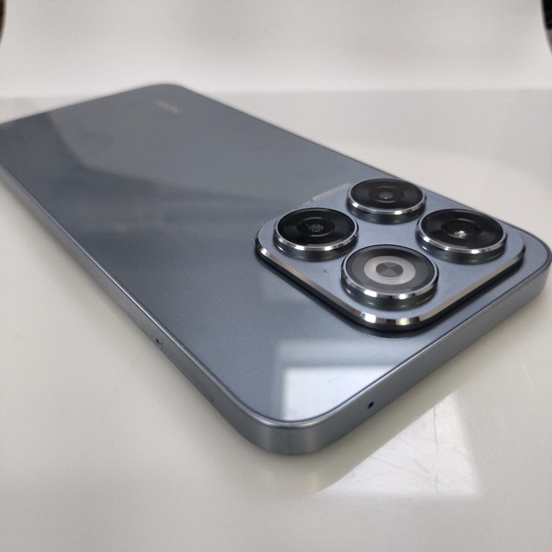 CELULAR ZTE AXON 70 Z2459 256 GB 6 GB RAM (SEMINUEVO)