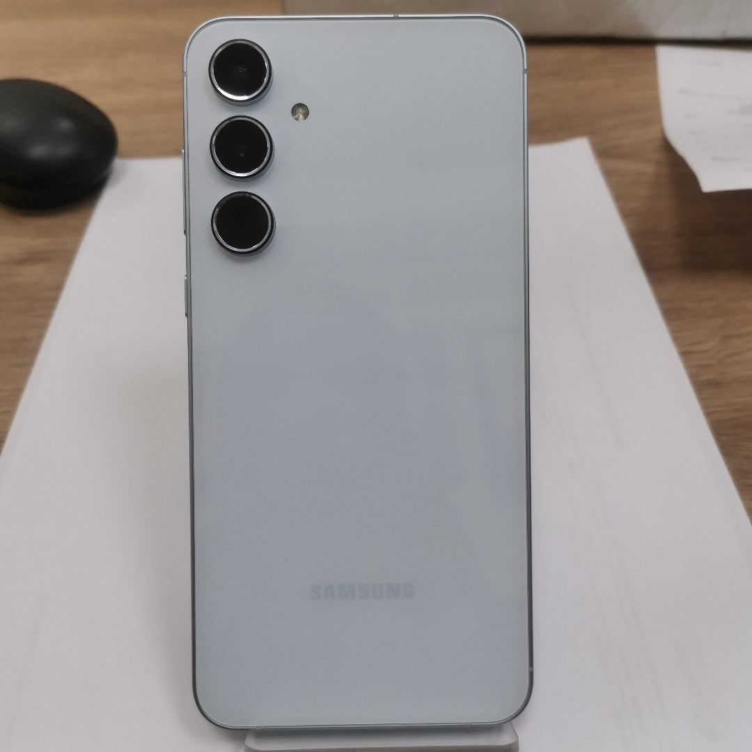 CELULAR SAMSUNG GALAXY A55 5G SM-A556E (2024) 256 GB 8 GB RAM (SEMINUEVO)