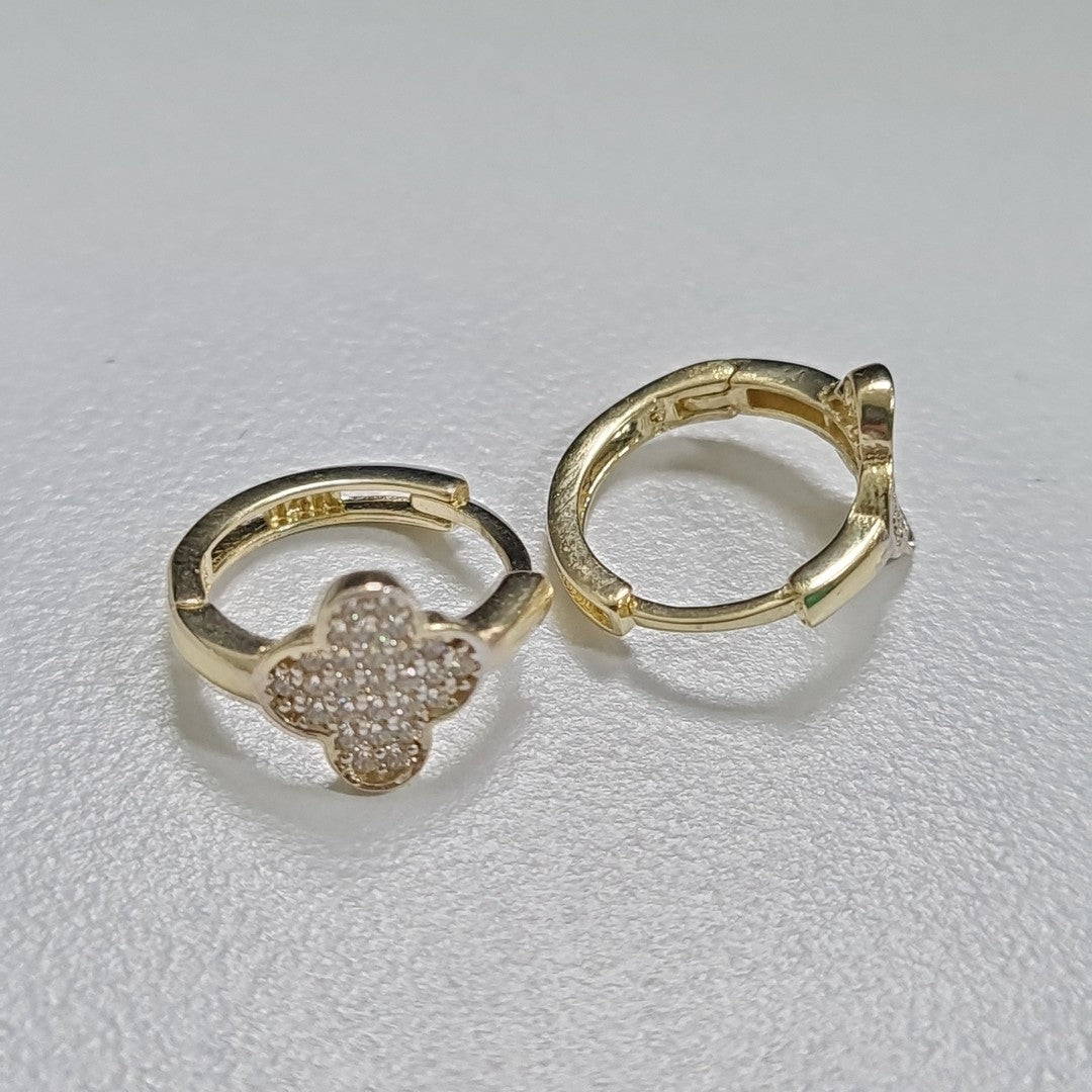 HUGGIES ORO 14K 1.5 (NUEVO)
