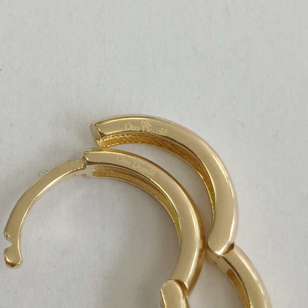 HUGGIES ORO 14K 1.5 (NUEVO)