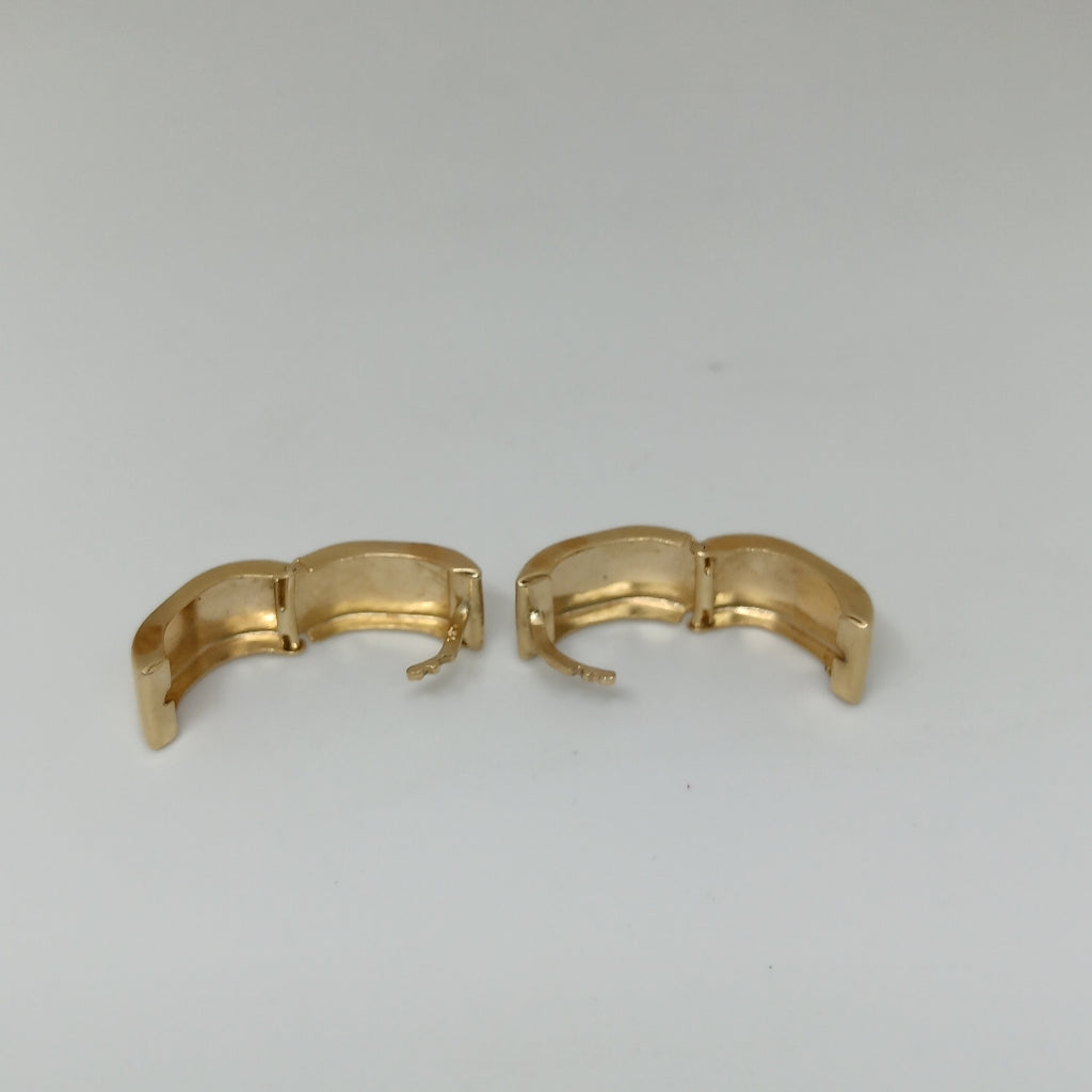 ARRACADAS PAR. ORO. 14 K 2.8 GRMS (SEMINUEVO)