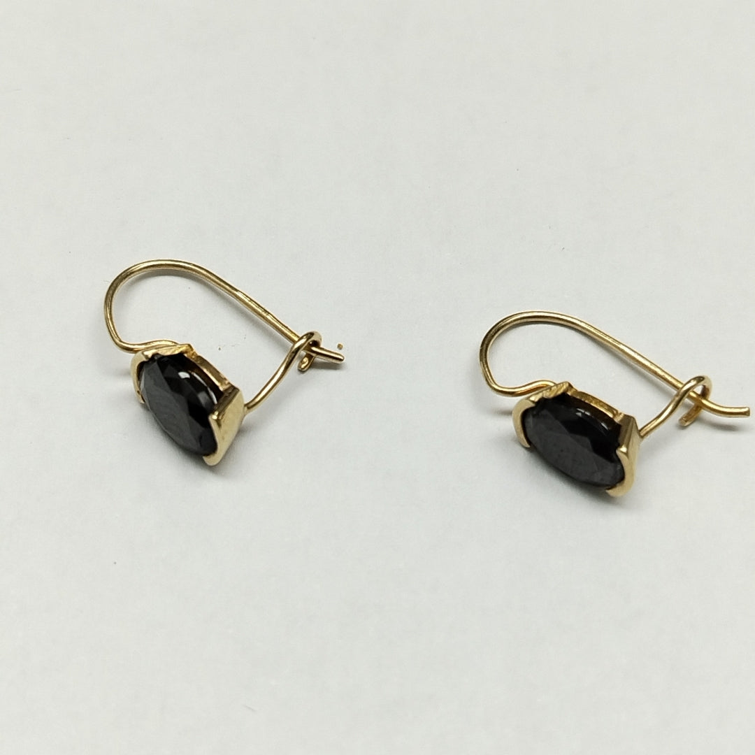 ARETES PAR. ORO. 10 K 2.1 GRMS (SEMINUEVO)