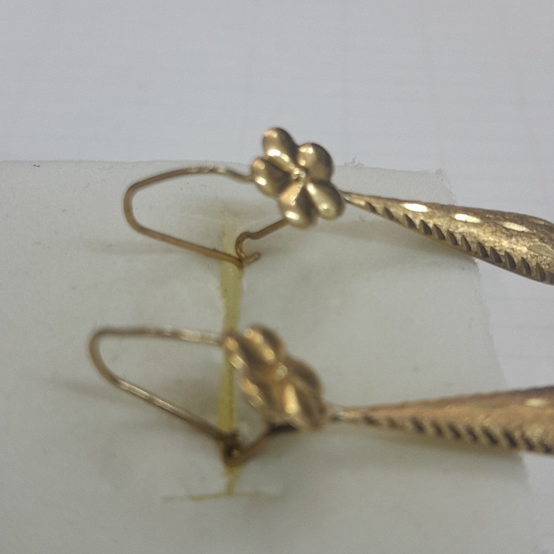 ARETES PAR. ORO. 8 K 1.5 GRMS (SEMINUEVO)