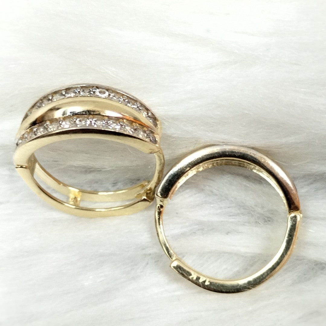 HUGGIES ORO 14K 2.8 (NUEVO)