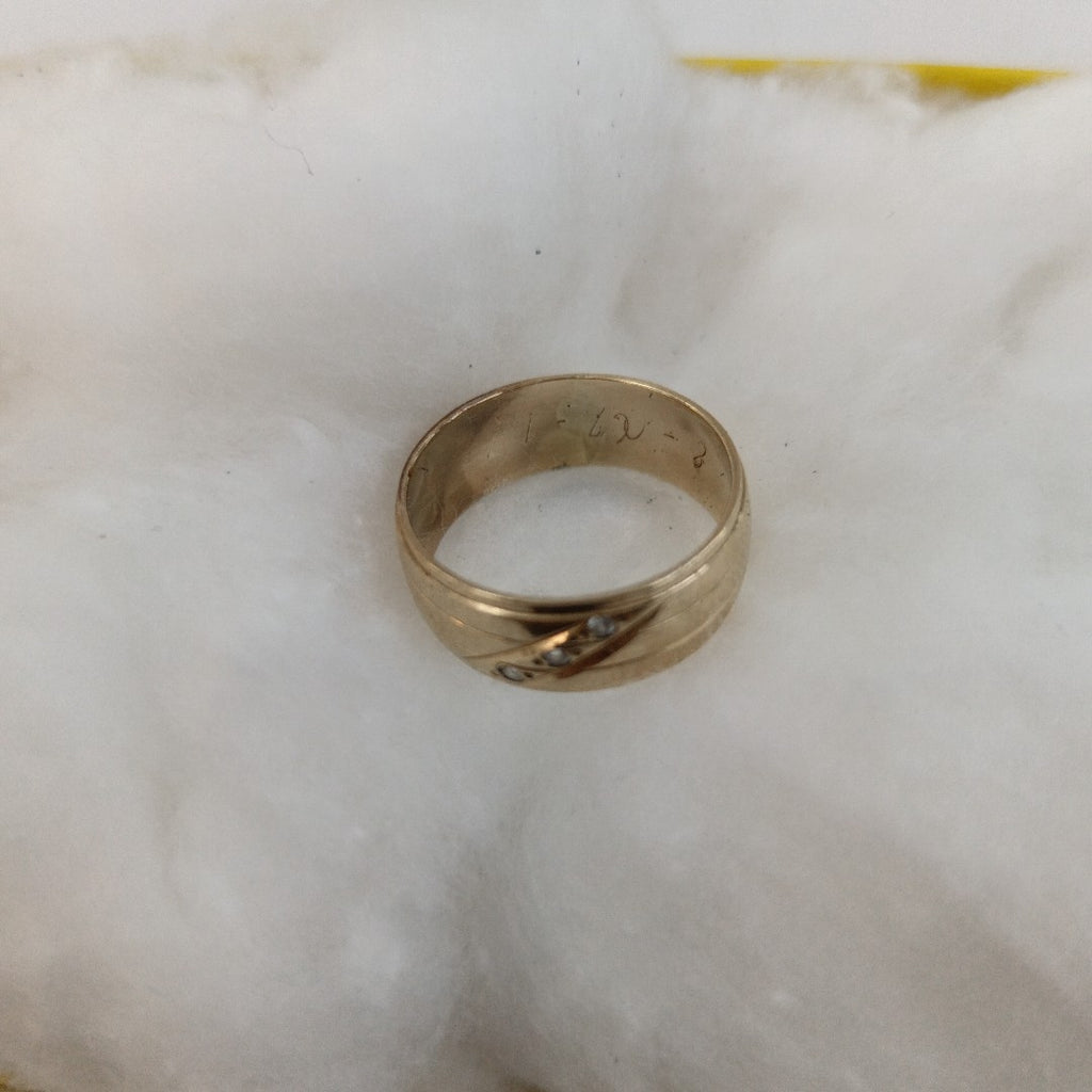 ARGOLLA. ORO. 10 K 2.2 GRMS (SEMINUEVO)