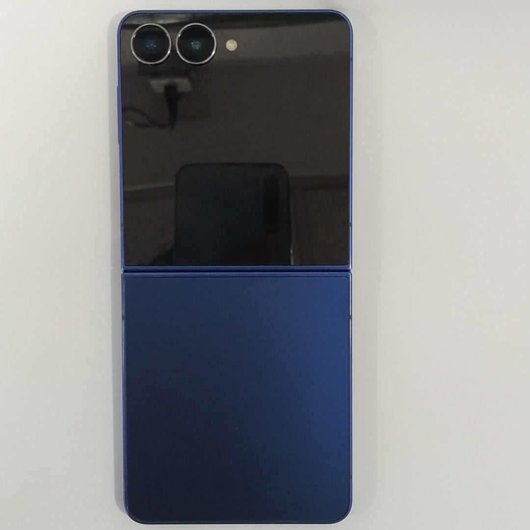 CELULAR SAMSUNG GALAXY Z FLIP 7 SM-F766B (2025) 512 GB 12 GB RAM (SEMINUEVO)