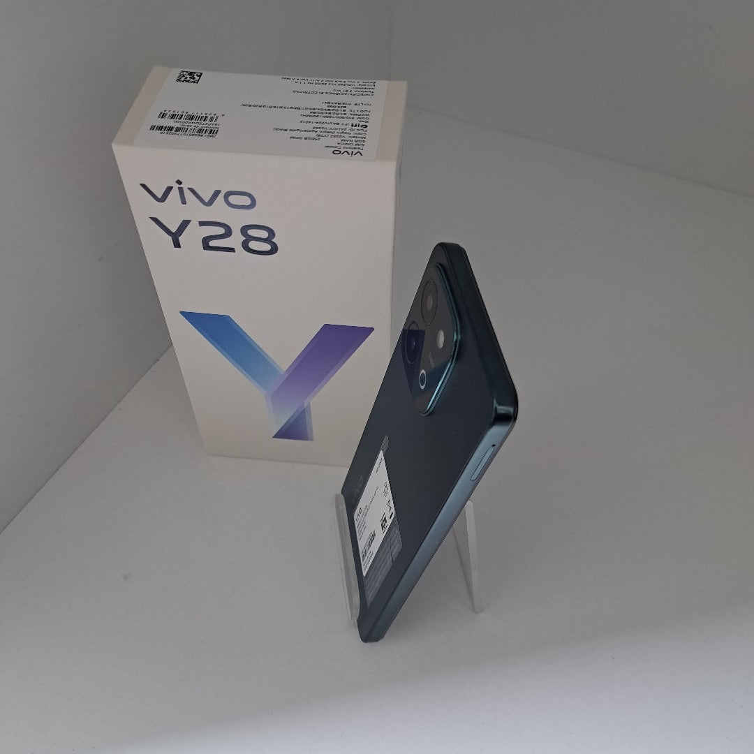 CELULAR VIVO Y28 V2352 256 GB 8 GB RAM (SEMINUEVO)