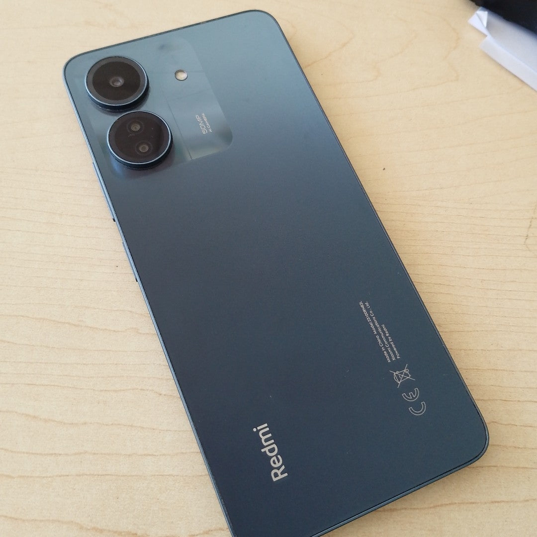 CELULAR XIAOMI REDMI 13C 23100RN82L (2023) 128 GB 6 GB RAM (SEMINUEVO)