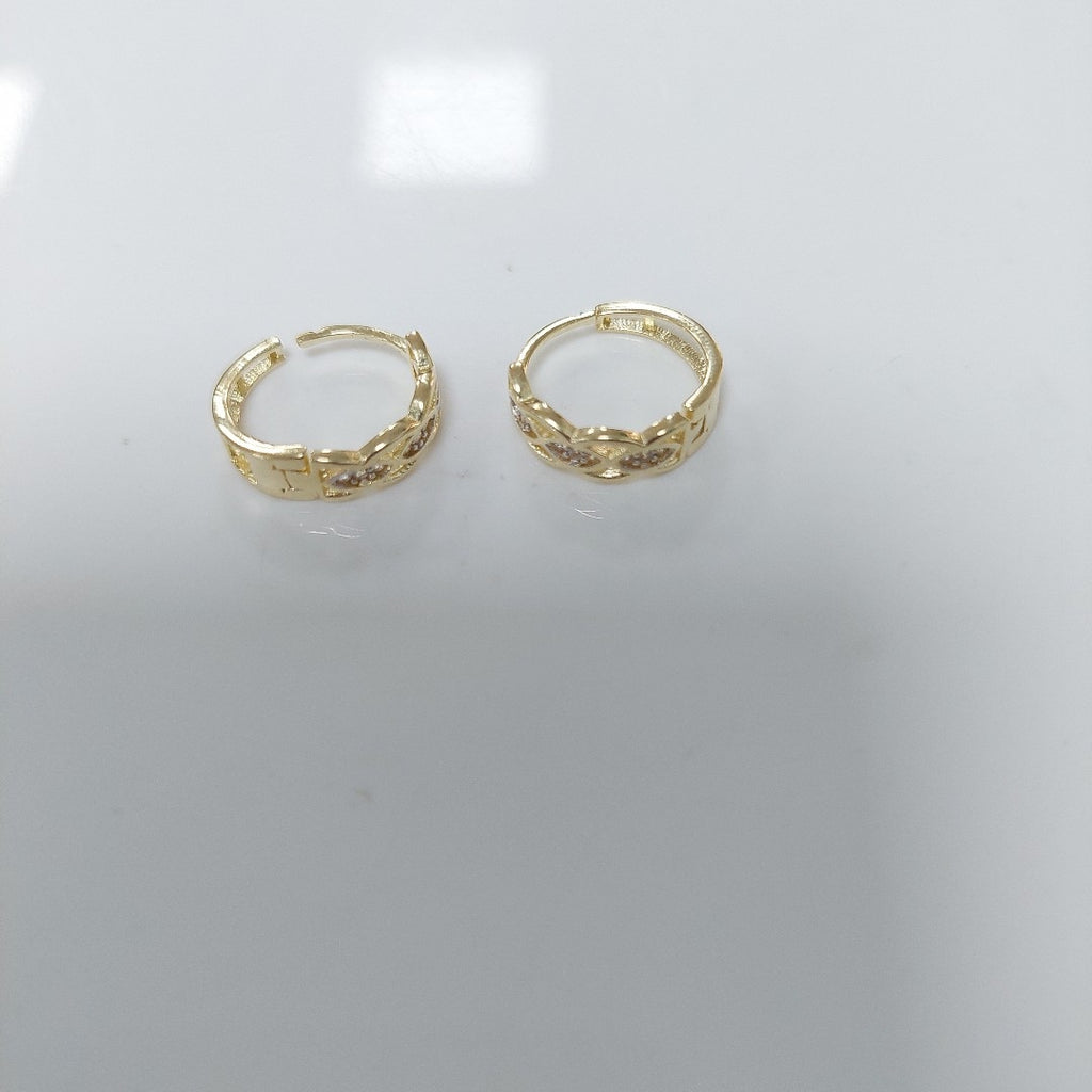 HUGGIES ORO 14K 2.1 (NUEVO)
