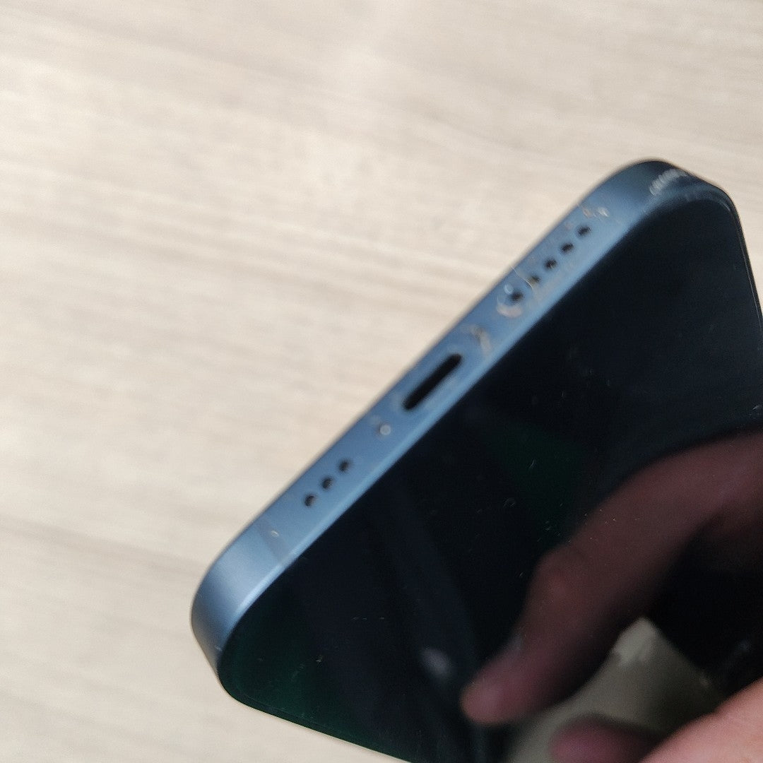CELULAR APPLE IPHONE 13 A2631 128 GB 4 GB RAM (SEMINUEVO)