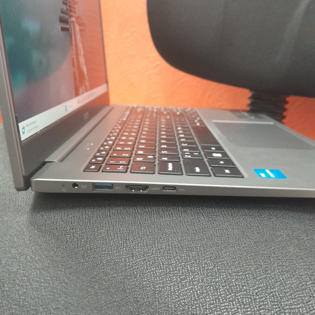 LAPTOP ACER ASPIRE LITE 15 AL15-31P-C89L (2024) 256 GB SSD 8 GB RAM (SEMINUEVO)