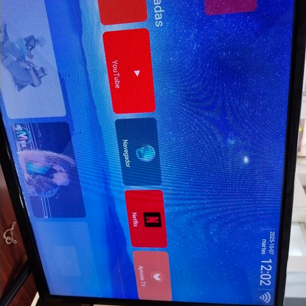 PANTALLA SPECTRA 32-SMSP (2020) 32" LED HD (SEMINUEVO)