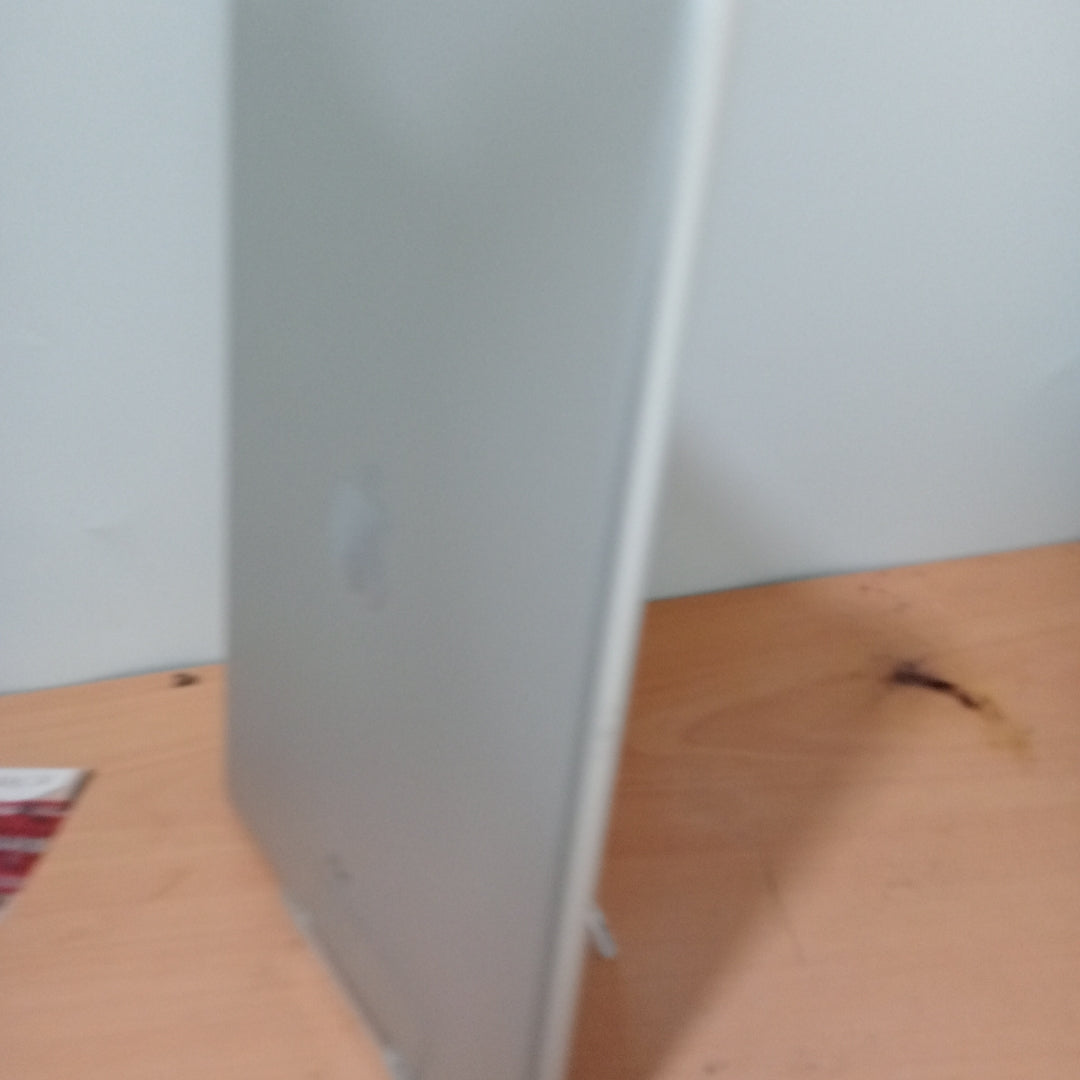 TABLETA APPLE IPAD 9 A2602 64 GB 3 GB RAM (SEMINUEVO)