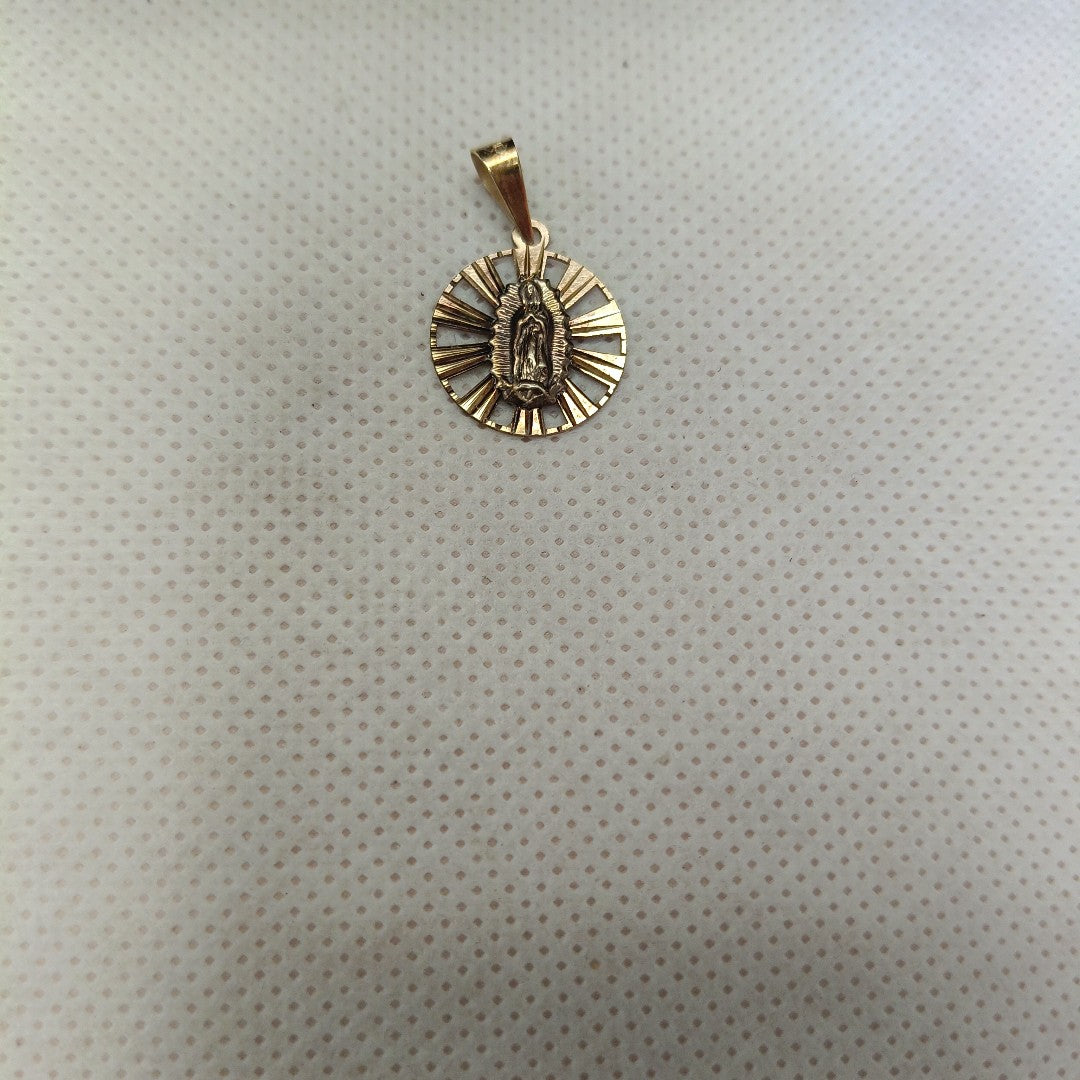 DIJE. ORO. 10 K 0.8 GRMS (SEMINUEVO)