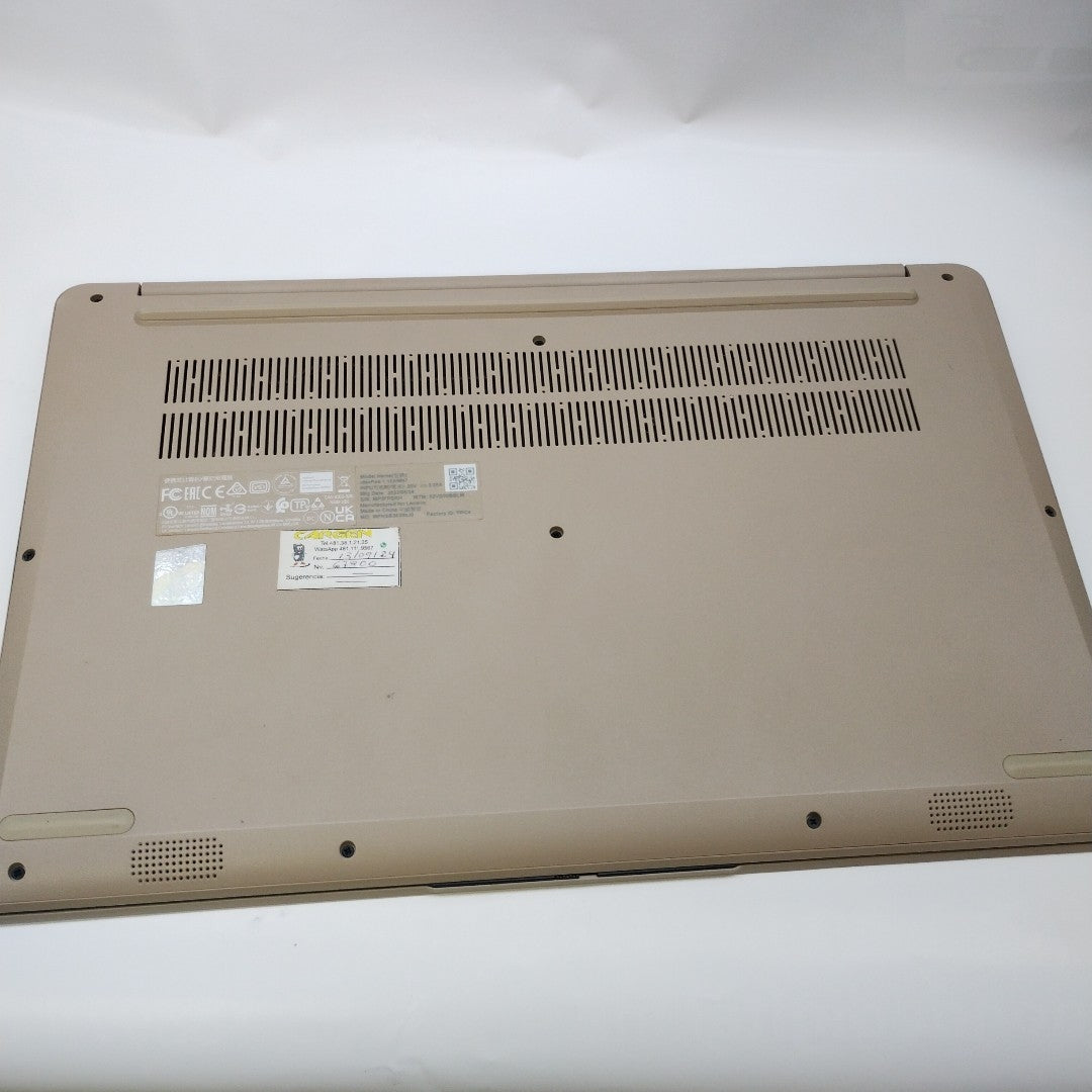 LAPTOP LENOVO IDEAPAD 1 15AMN7 (2023) 256 GB SSD 8 GB RAM (SEMINUEVO)