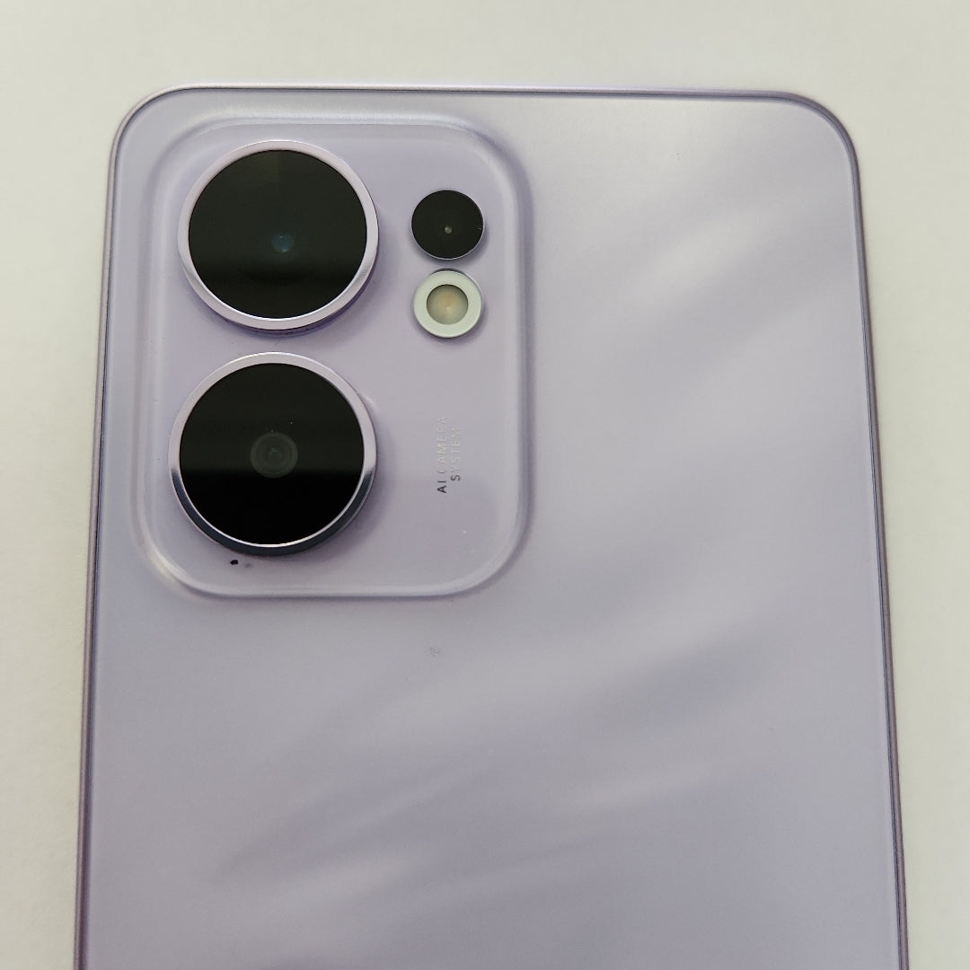 CELULAR OPPO  RENO 13F 5G CPH2699 (2025) 256 GB 12 GB RAM (SEMINUEVO)