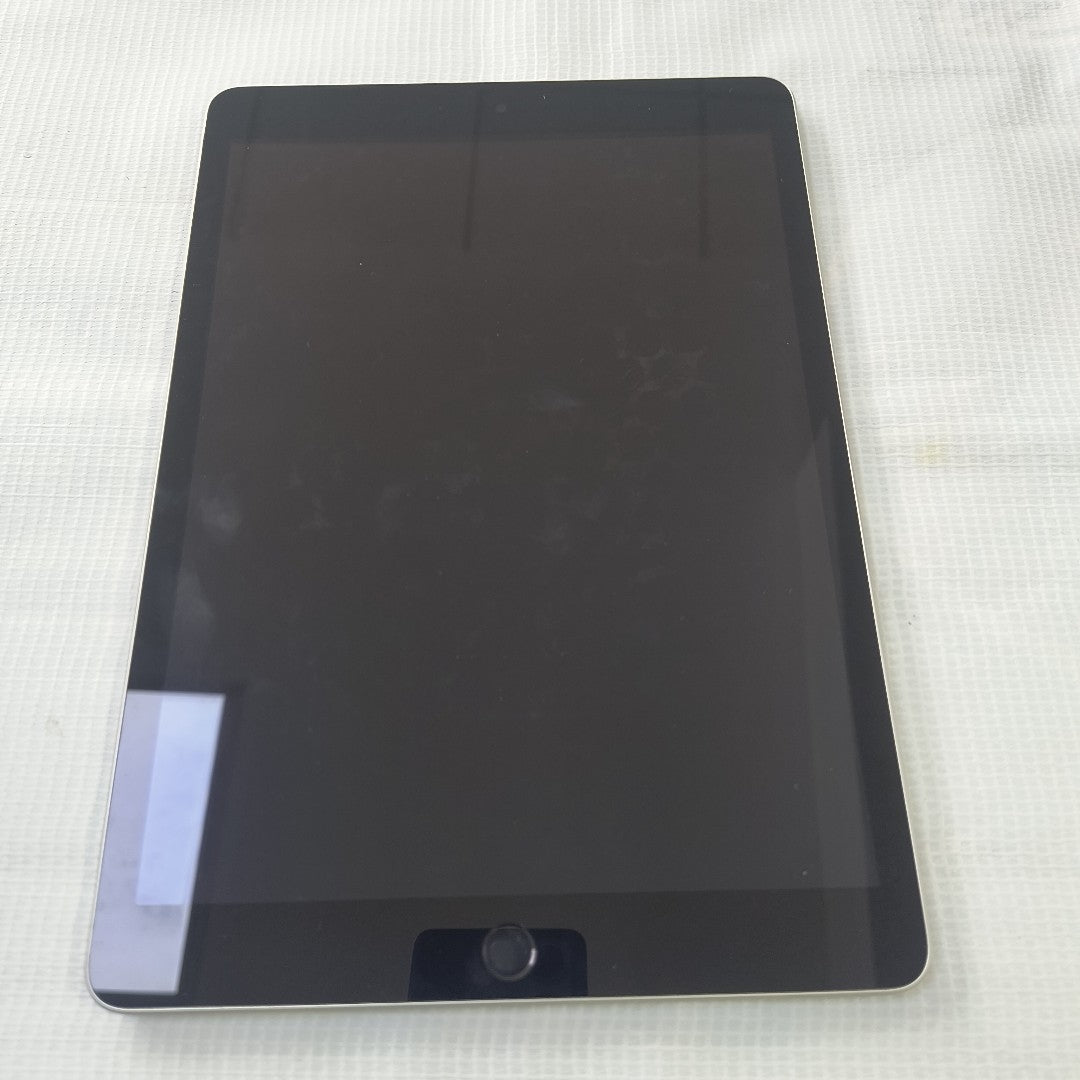 TABLETA APPLE IPAD 9 A2602 64 GB 3 GB RAM (SEMINUEVO)