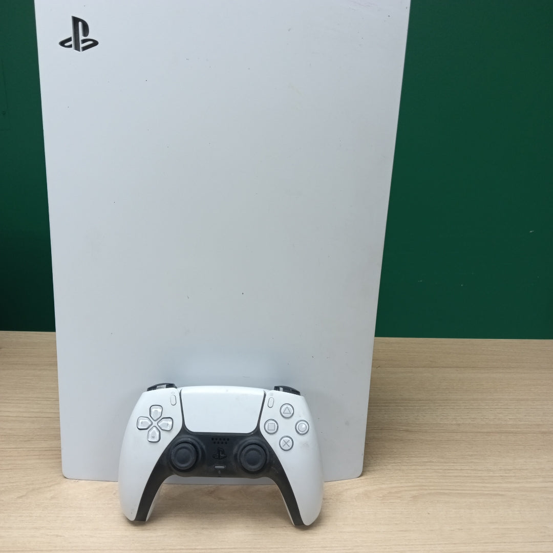 CONSOLA DE VIDEOJUEGO SONY PS5 825 SSD (SEMINUEVO)