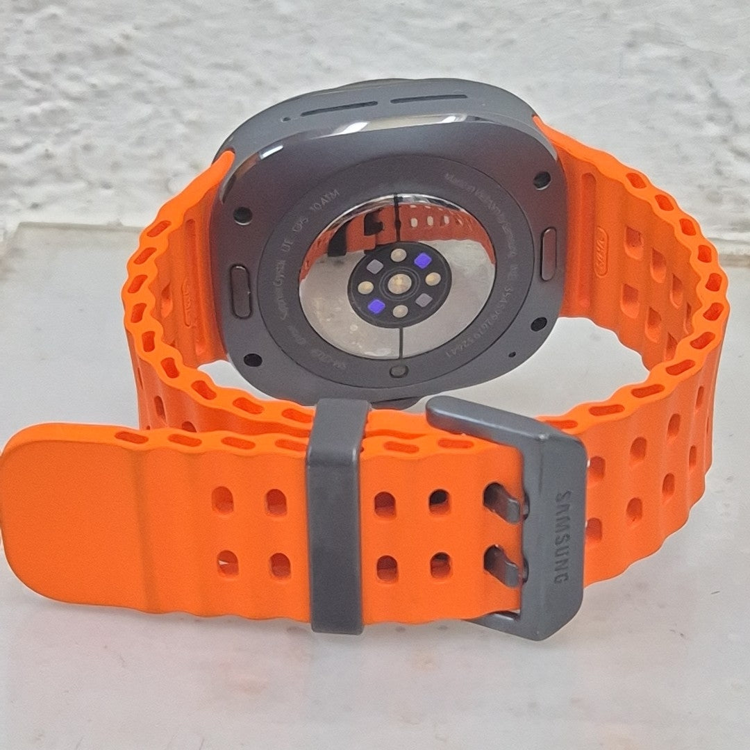 SMARTWATCH SAMSUNG GALAXY WATCH ULTRA SM-L705F (2024) 47 MM GPS + CELULAR (SEMINUEVO)