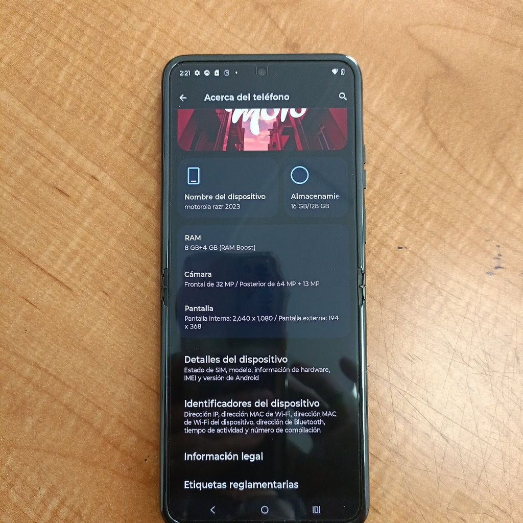 CELULAR MOTOROLA RAZR XT2323-2 (2023) 128 GB 8 GB RAM (SEMINUEVO)