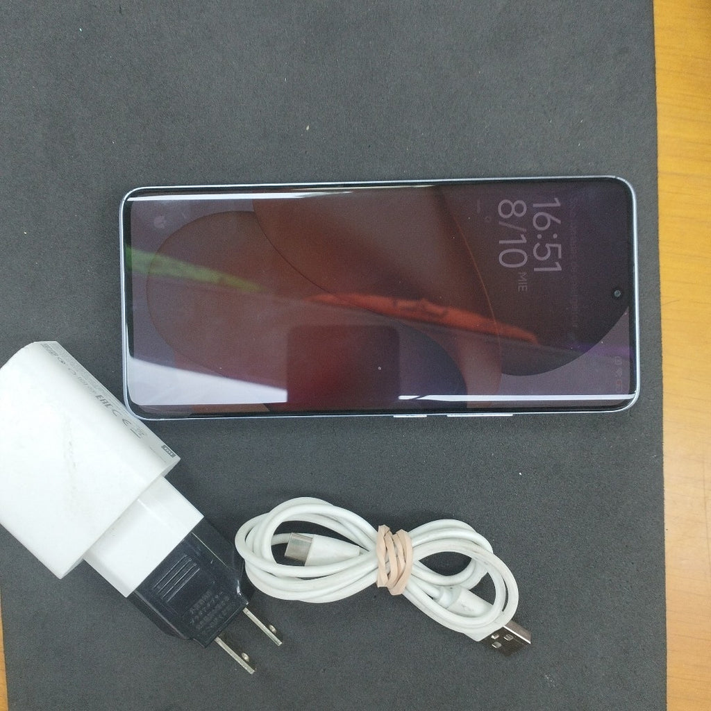 CELULAR XIAOMI REDMI NOTE 13 PRO+ 5G 23090RA98G (2023) 512 GB 12 GB RAM (SEMINUEVO)