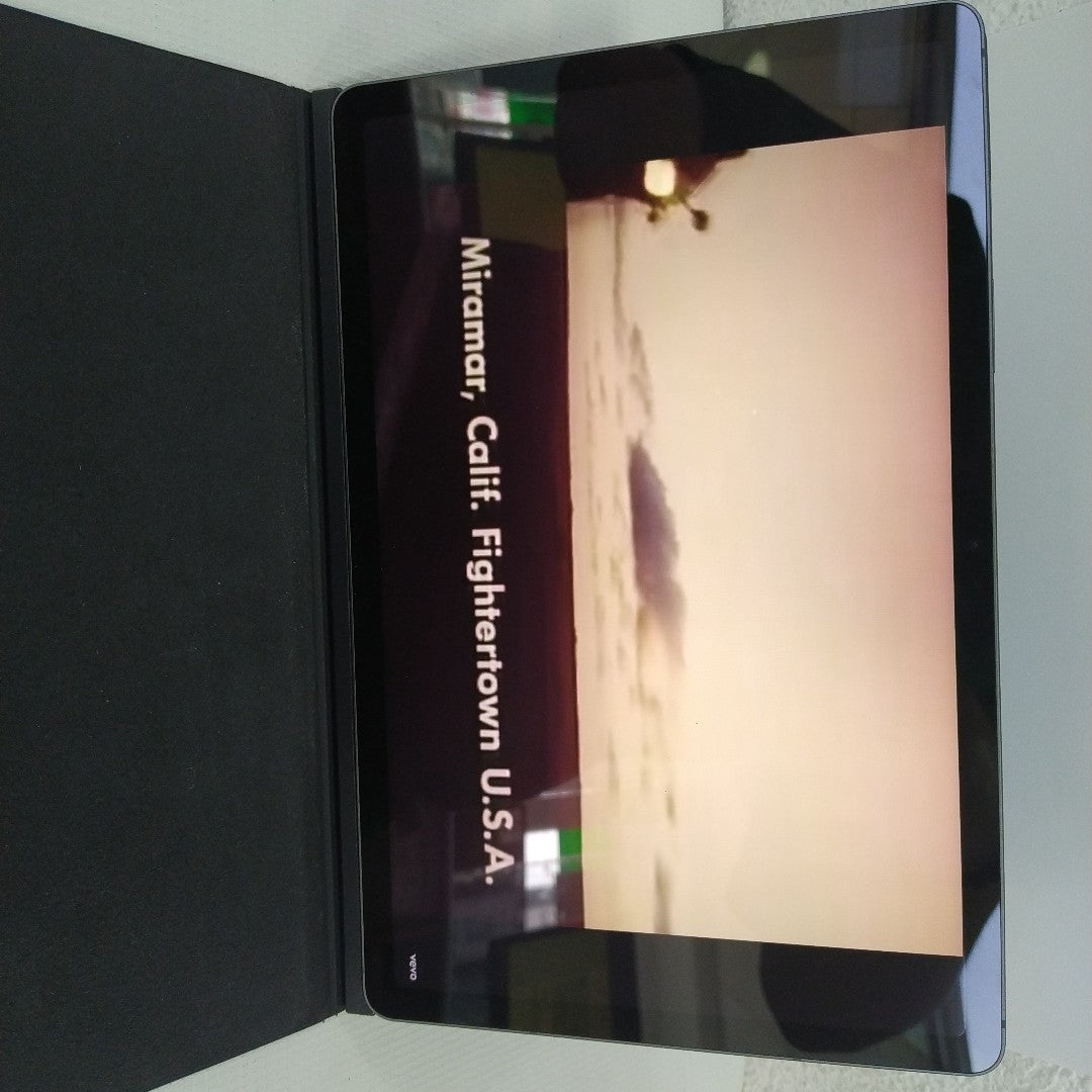 TABLETA SAMSUNG GALAXY TAB S9 FE SM-X510 (2023) 256 GB 8 GB RAM (SEMINUEVO)