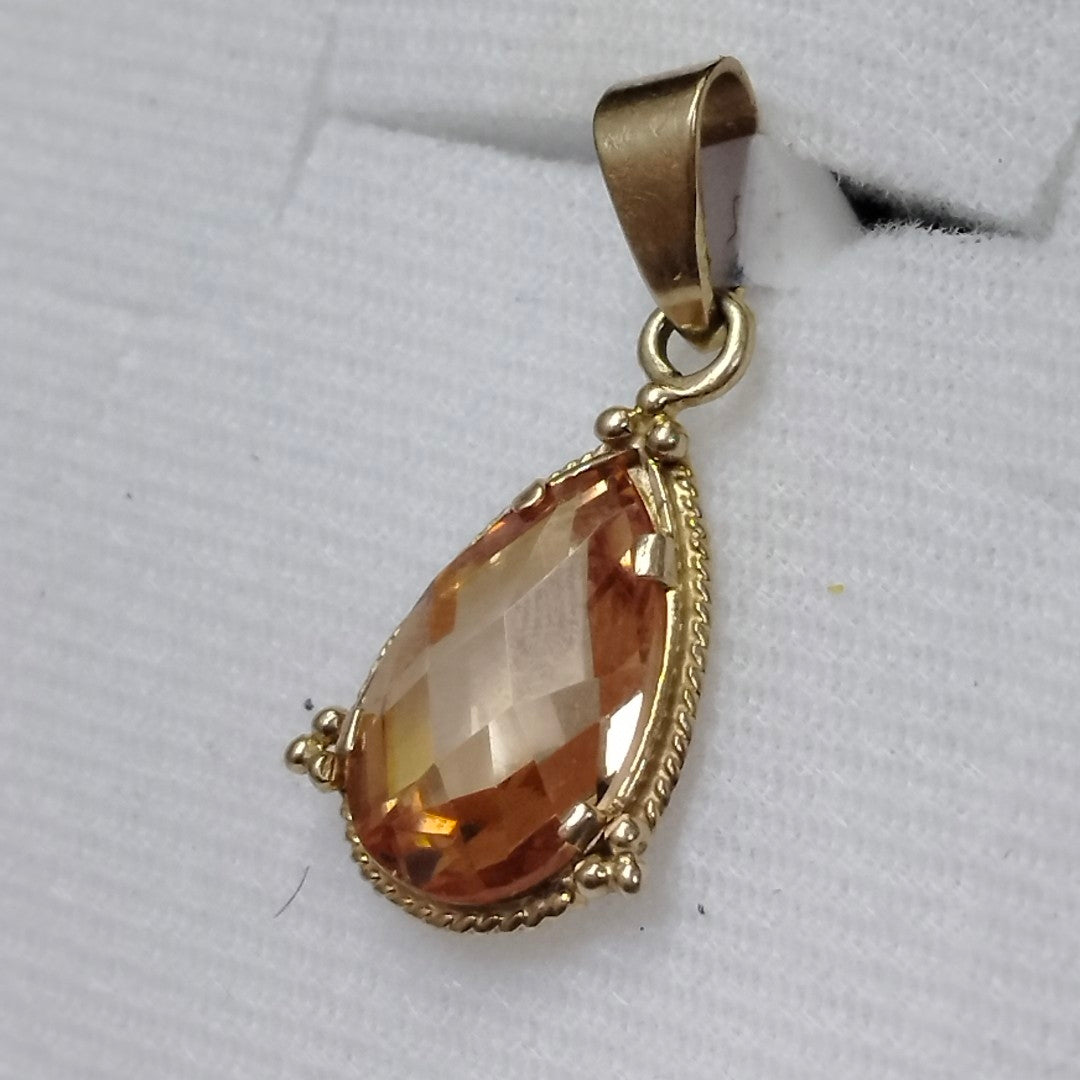 DIJE. ORO. 14 K 2.9 GRMS (SEMINUEVO)