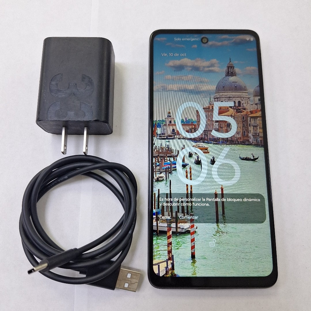 CELULAR MOTOROLA MOTO G24 XT2423-1 (2024) 256 GB 4 GB RAM (SEMINUEVO)