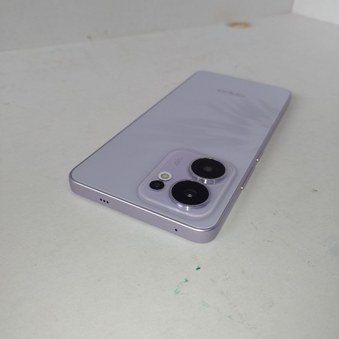 CELULAR OPPO  RENO 13F 5G CPH2699 (2025) 256 GB 12 GB RAM (SEMINUEVO)