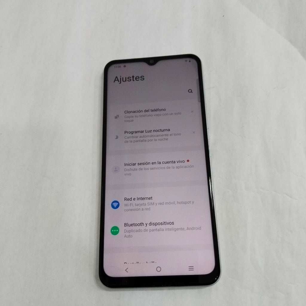 CELULAR VIVO Y18 V2333 128 GB 6 GB (SEMINUEVO)