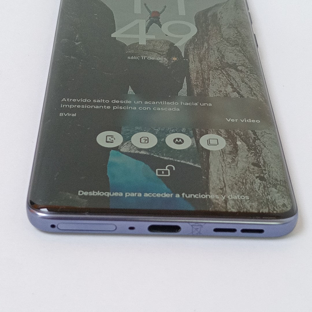 CELULAR MOTOROLA EDGE 60 FUSION XT2503-1 (2023) 256 GB 8 GB RAM (SEMINUEVO)