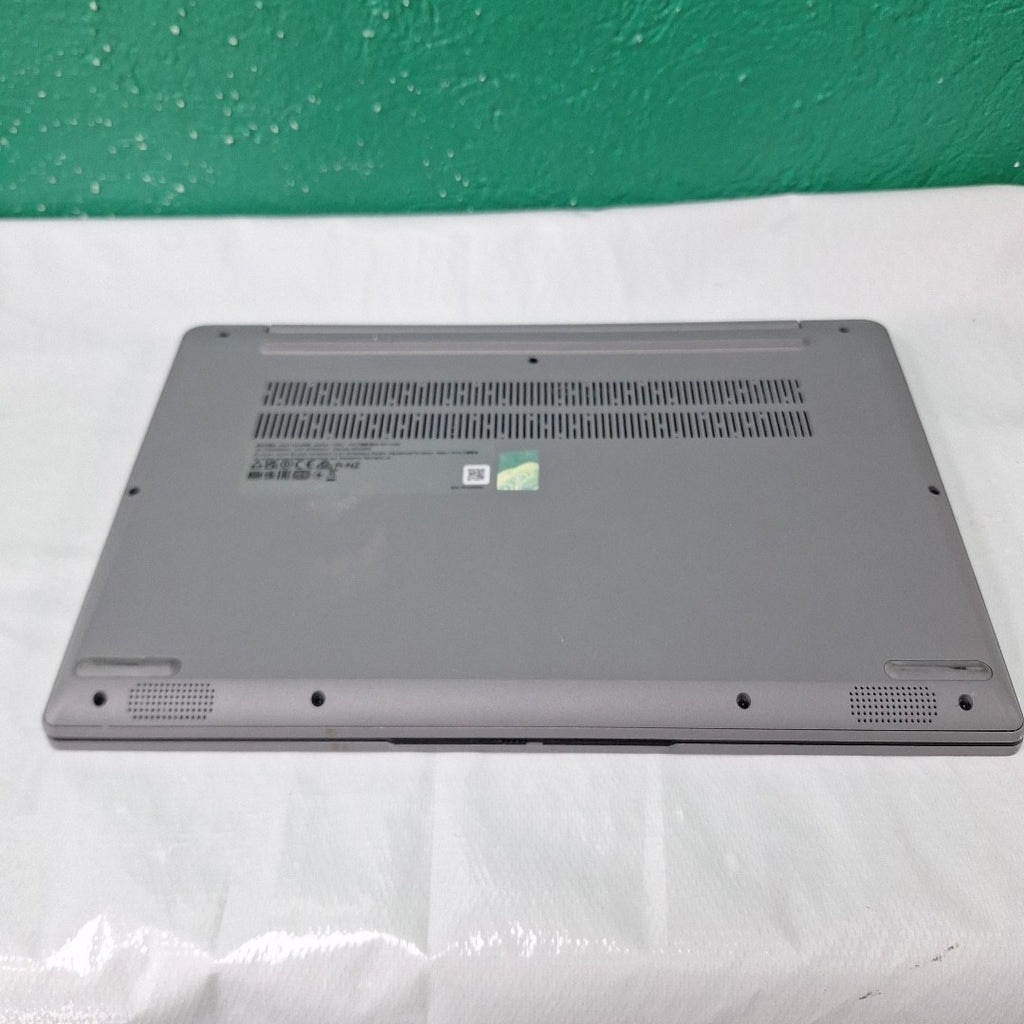 LAPTOP LENOVO IDEAPAD 1 14IGL7 (2023) 128 GB SSD 4 GB RAM (SEMINUEVO)