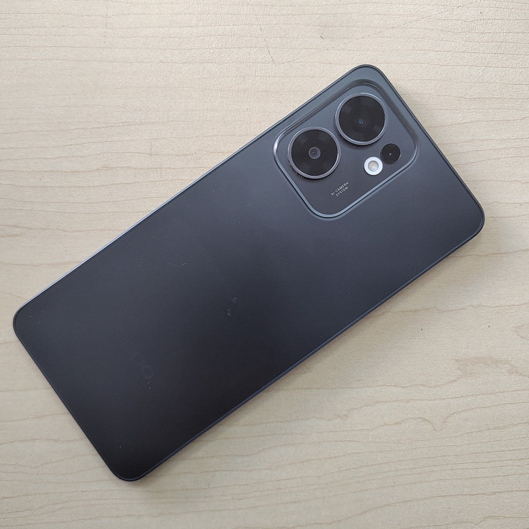 CELULAR OPPO  RENO 13F 5G CPH2699 (2025) 256 GB 12 GB RAM (SEMINUEVO)