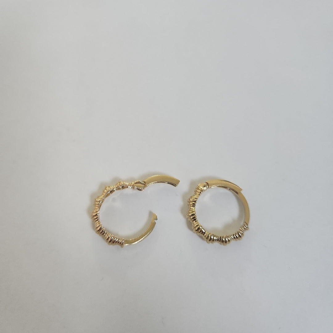 HUGGIES ORO 14K 2.8 (NUEVO)