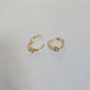 HUGGIES ORO 14K 1.4 (NUEVO)