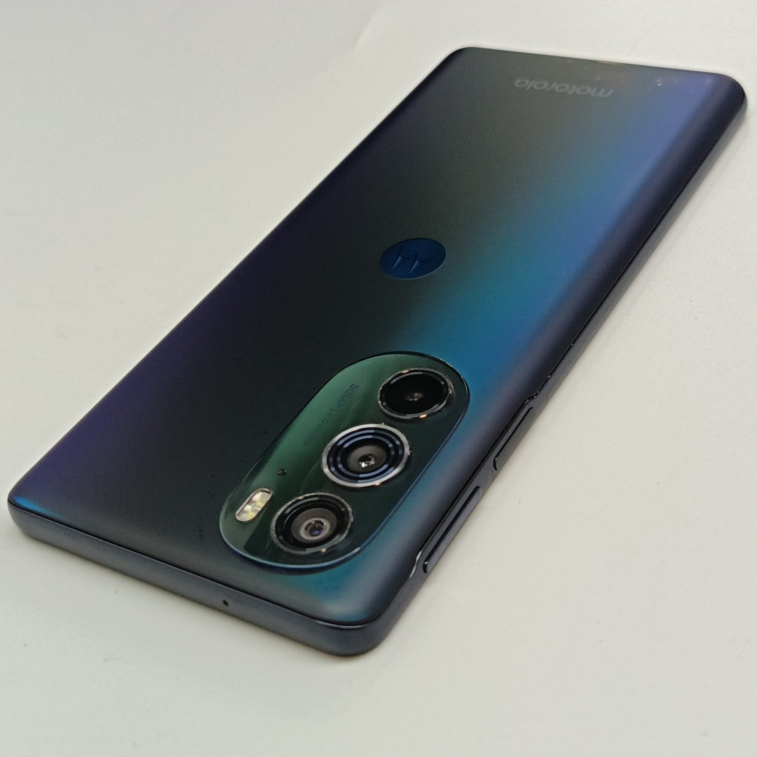 CELULAR MOTOROLA EDGE 30 PRO XT2201-1 256 GB 12 GB RAM (SEMINUEVO)