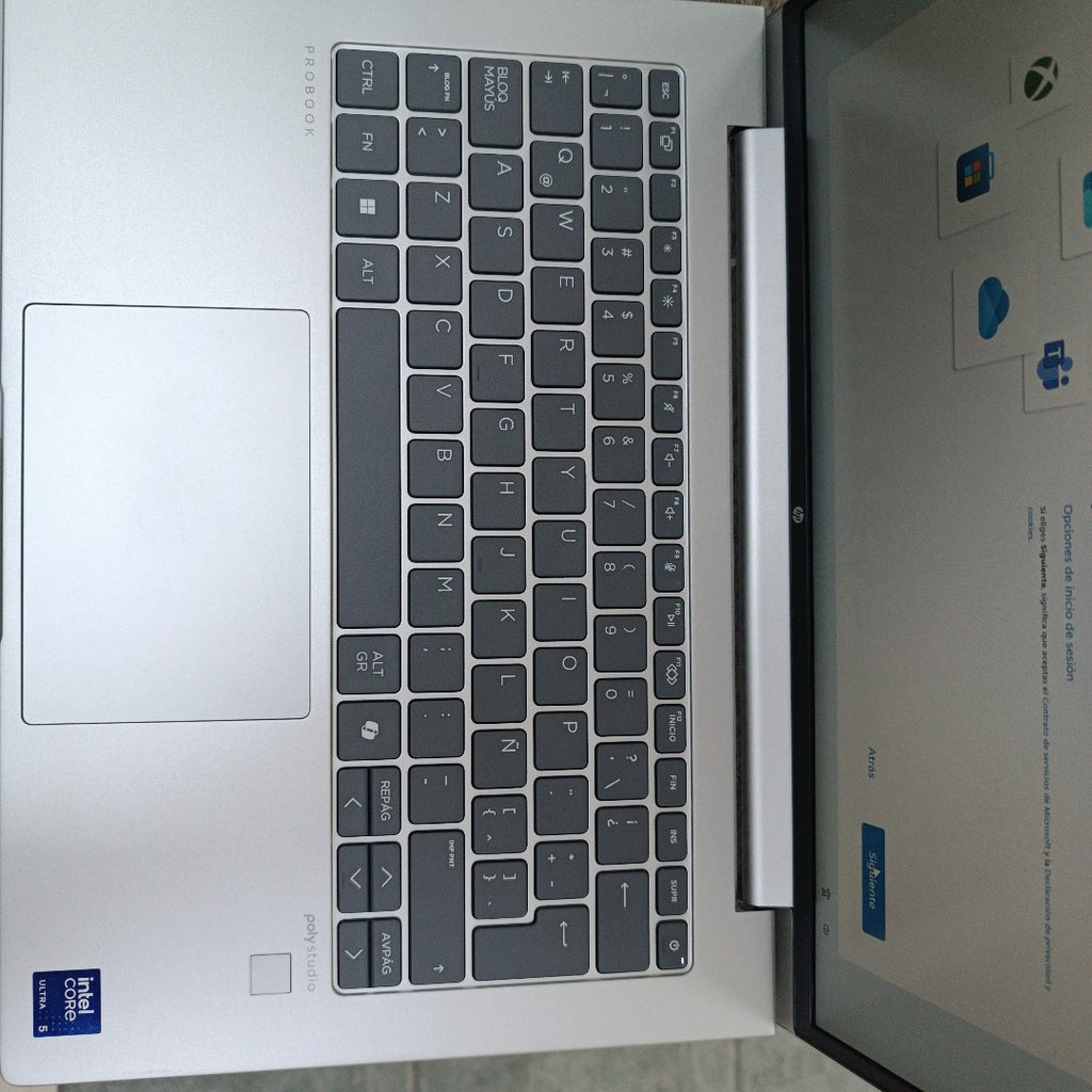 LAPTOP HP PROBOOK 440 G11 (2025) 512 GB SSD 16 GB RAM (SEMINUEVO)