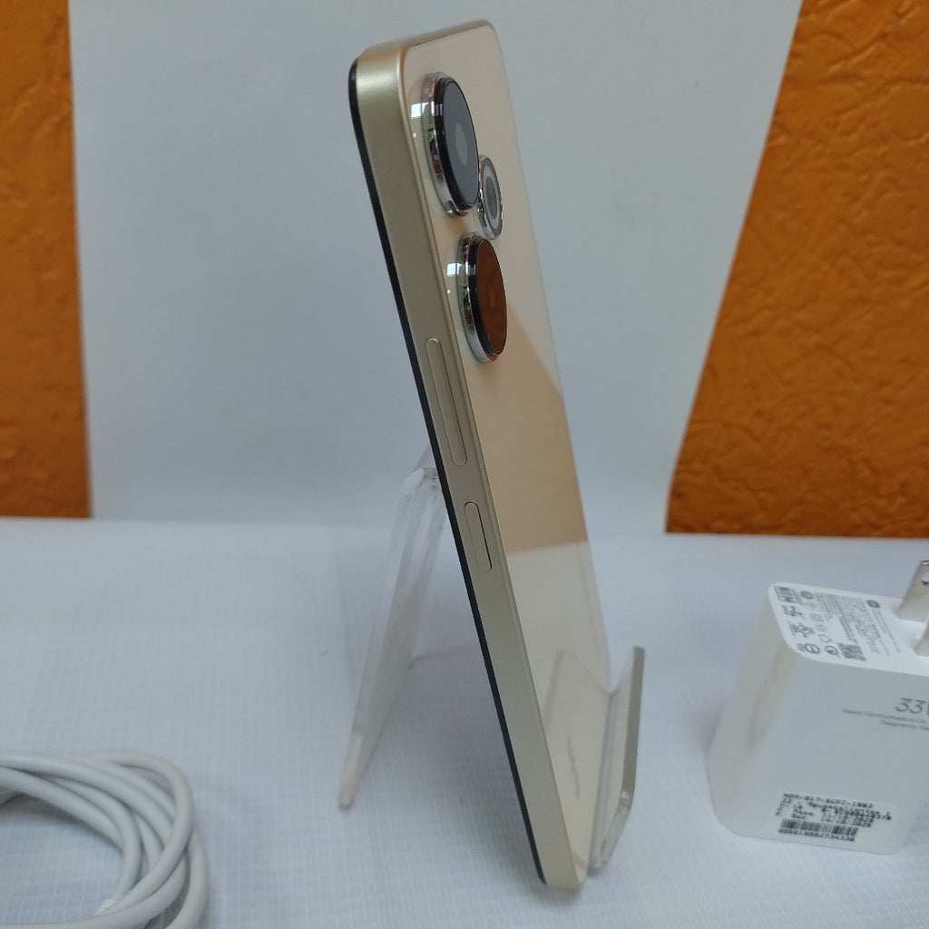 CELULAR XIAOMI REDMI 13 24049RN28L (2024) 256 GB 8 GB RAM (SEMINUEVO)
