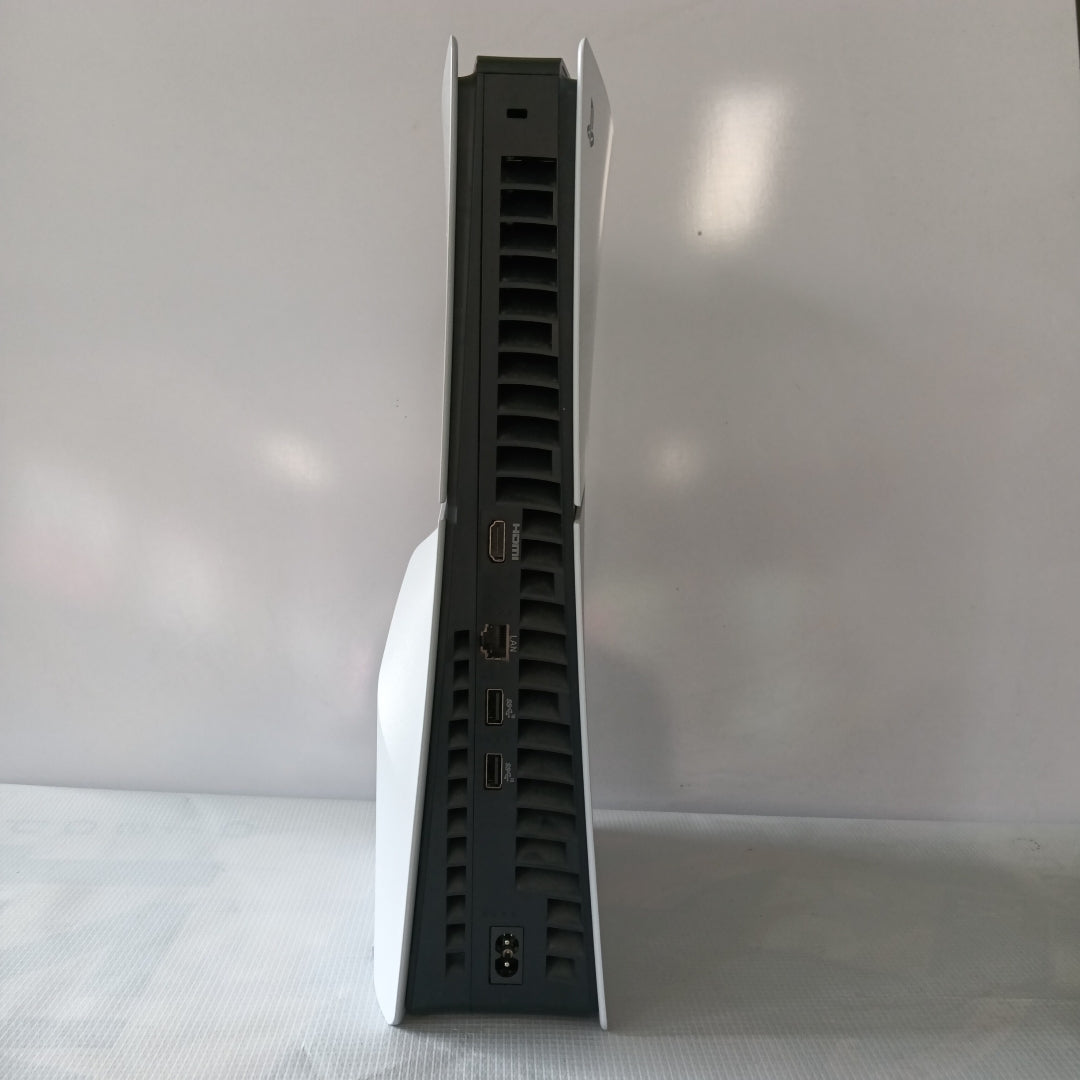 CONSOLA DE VIDEOJUEGO SONY PS5 825 SSD (SEMINUEVO)
