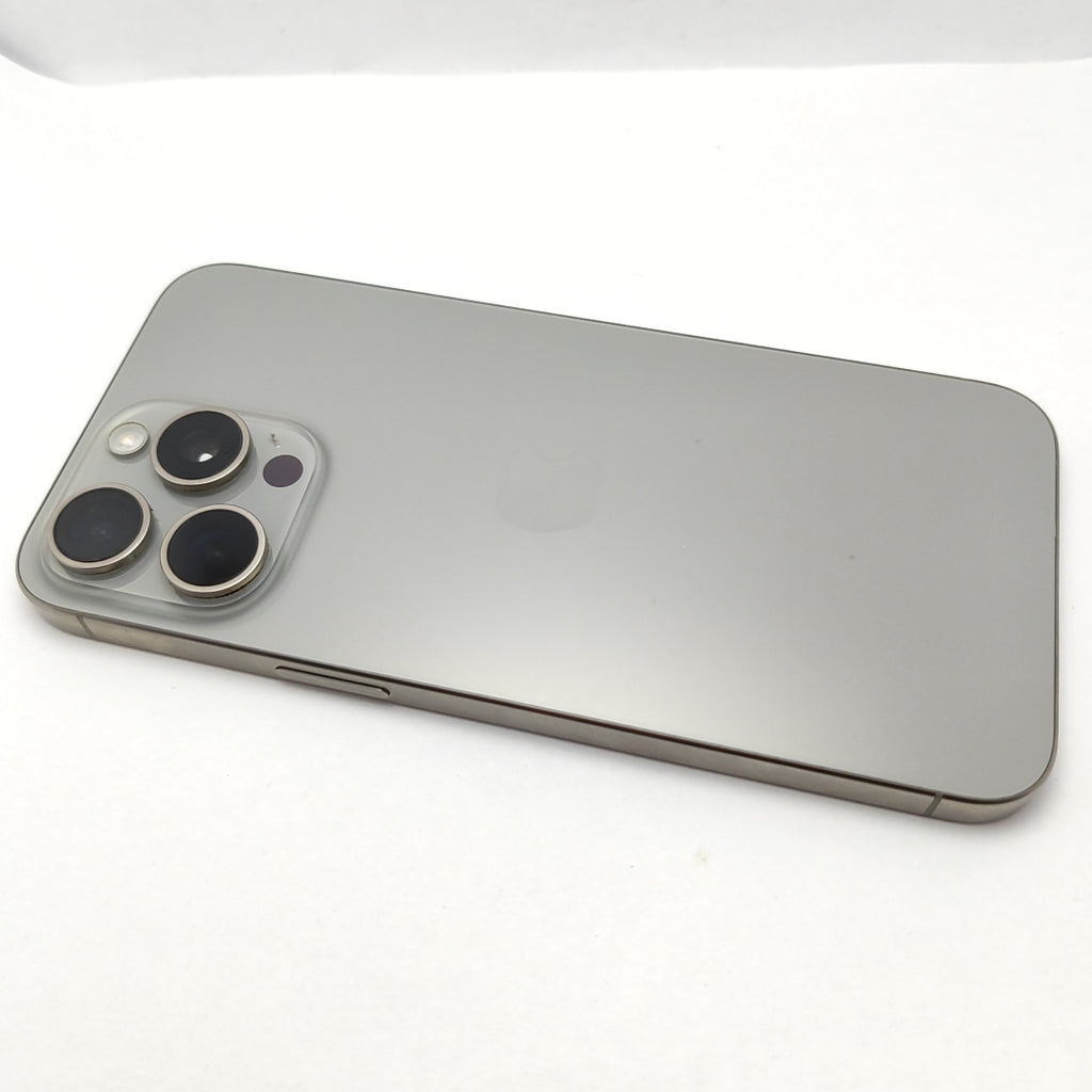 CELULAR APPLE IPHONE 15 PRO MAX A3105 (2023) 256 GB 8 GB RAM (SEMINUEVO)