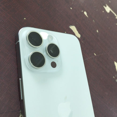 CELULAR APPLE IPHONE 15 PRO MAX A3105 (2023) 256 GB 8 GB RAM (SEMINUEVO)