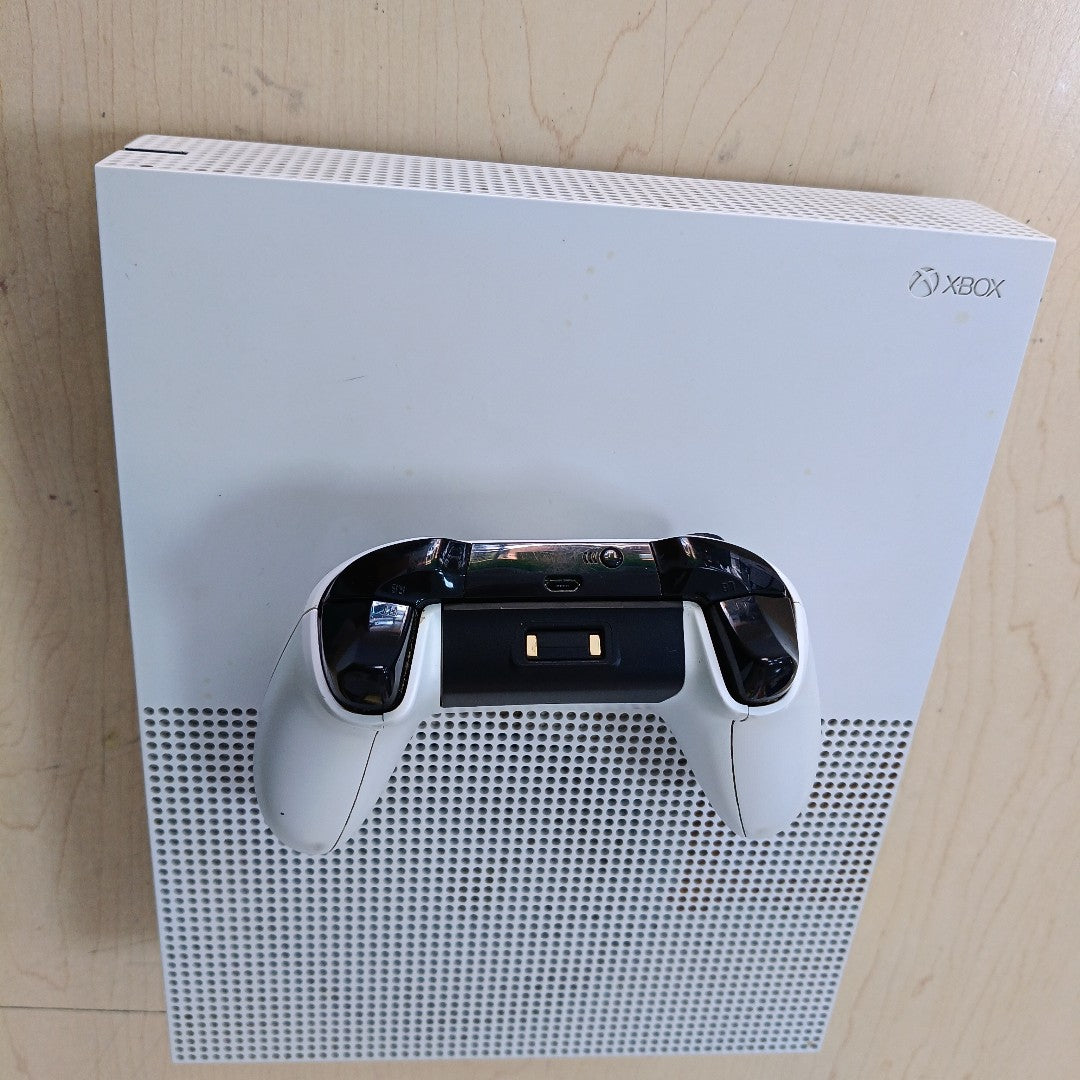 CONSOLA DE VIDEOJUEGO MICROSOFT XBOX ONE S 1 TB