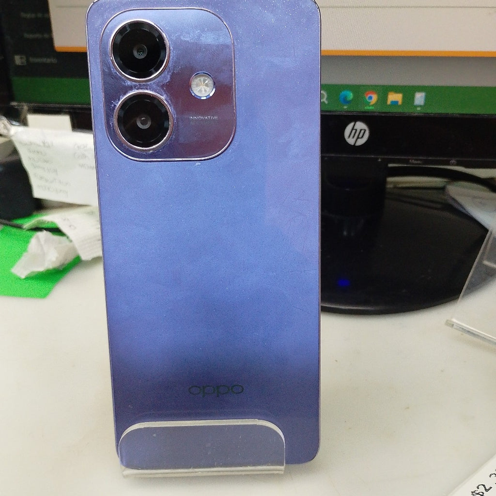 CELULAR OPPO  A40 CPH2669 (2024) 256 GB 4 GB RAM