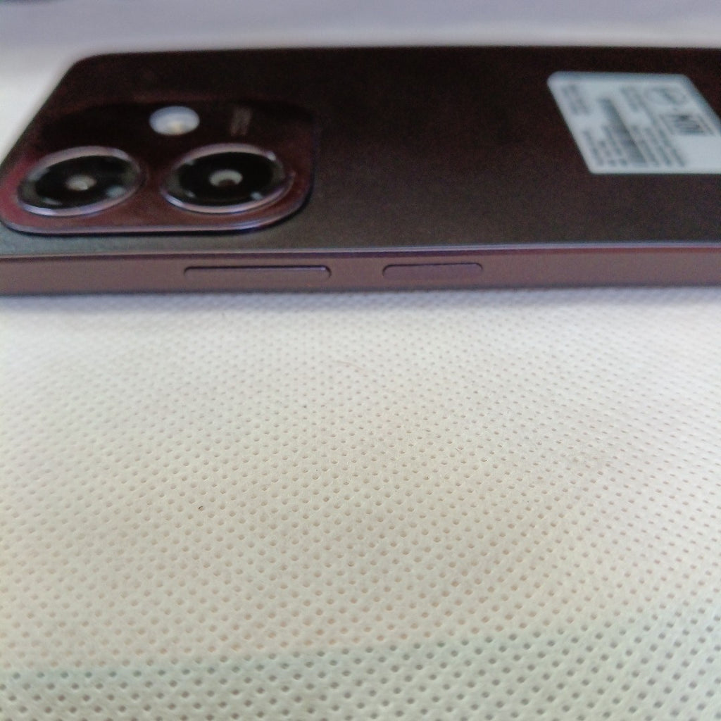 CELULAR OPPO  A40 CPH2669 (2024) 256 GB 4 GB RAM (SEMINUEVO)